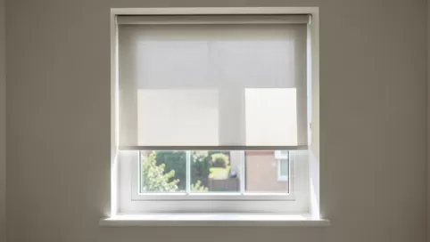 okno 150x150 z roleta