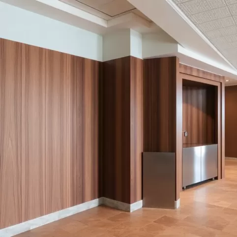 Wymagania przeciwpożarowe dla elementów wykończenia wnętrz i wyposażenia stałego